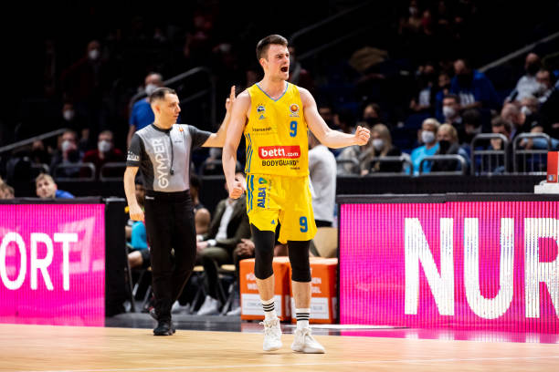 的辽宁男篮 的辽宁男篮